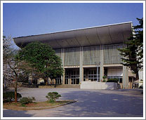 高岡市民会館