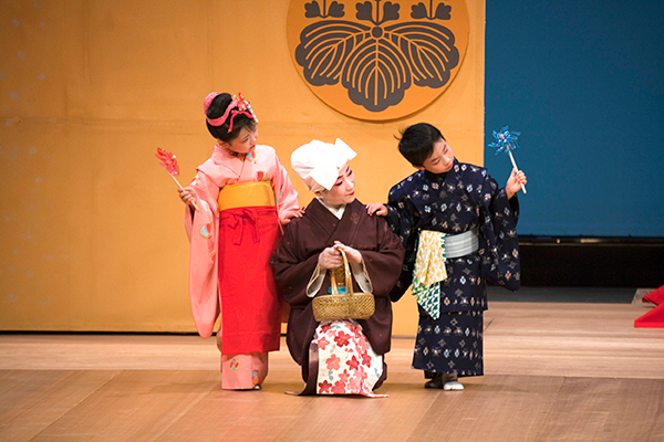 開町400年記念高岡市芸術祭写真